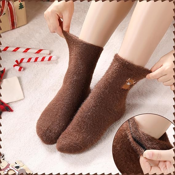 ⏳LAST DAY SALE 50% OFF!🔥Women's Cute Warm Highland Cow Embroidered Plush Socks - Image 4